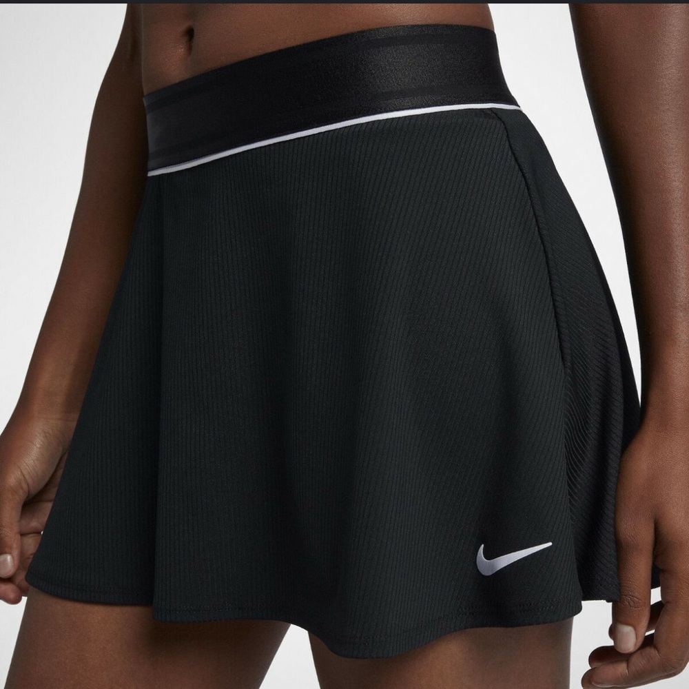 Nike Black Dri Fit Skort  Lightweight Performance